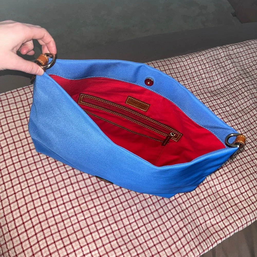 Dooney & Bourke shoulder bag